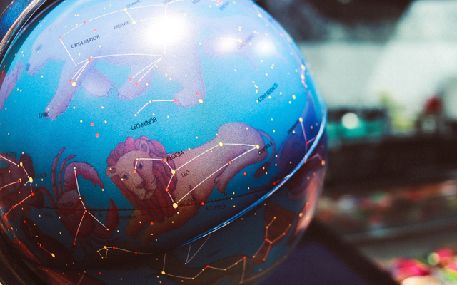 Ilustrasi zodiak gemini, sumber foto: https://unsplash.com/