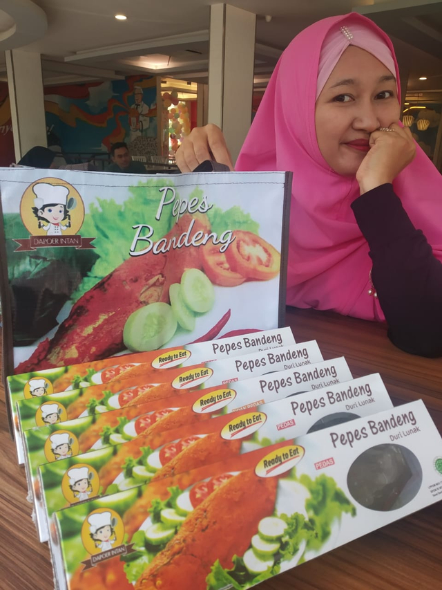 Eka Agung Sulistyaningsih pengusaha yang bergerak di bidang produsen. dok/pribadi
