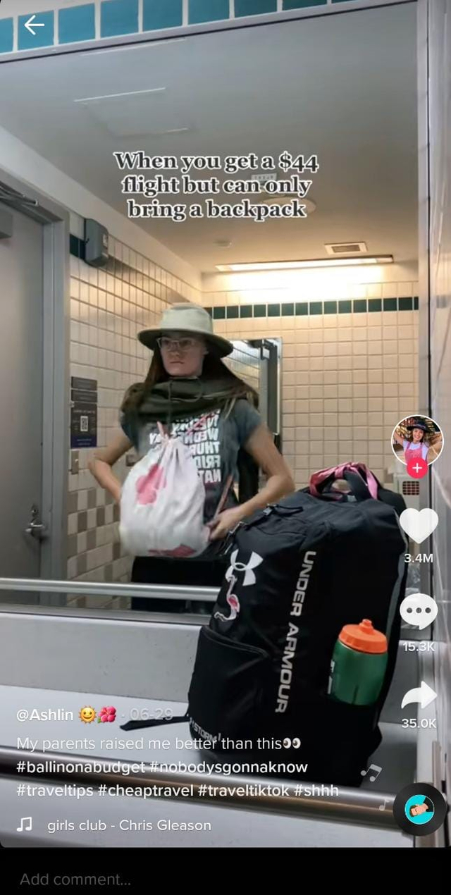 Tangkapan layar wanita yang pura-pura hamil agar dapat ekstra bagasi yang viral di TikTok Foto: TikTok @miniadventures