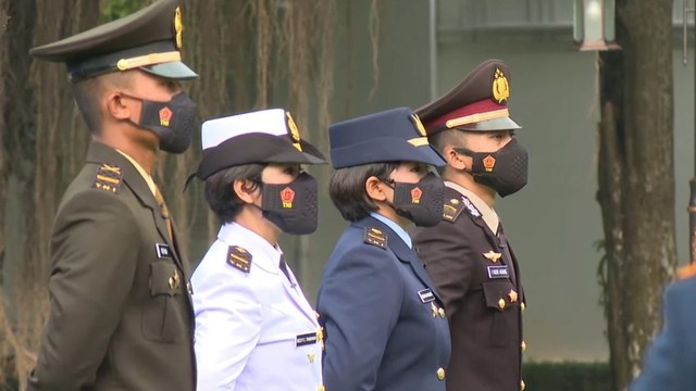 Ilustrasi. (Suasana Pelantikan Perwira TNI dan Polri di Istana Merdeka, Jakarta, Selasa (13/7). Foto: Youtube/Sekretariat Presiden)