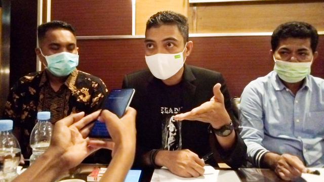 Fahruddin Maloko, Ketua Tim Kuasa Hukum Wali Kota Ternate M. Tahuhid Soleman. Foto: Wahyu