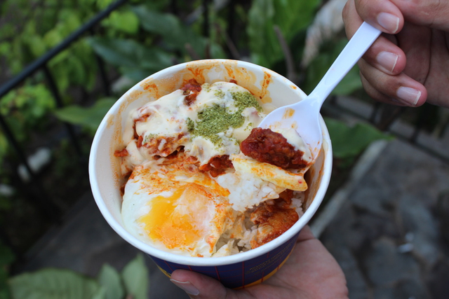 Ilustrasi buka bisnis rice bowl rumahan. Foto: Balqis Tsabita Azkiya/kumparan