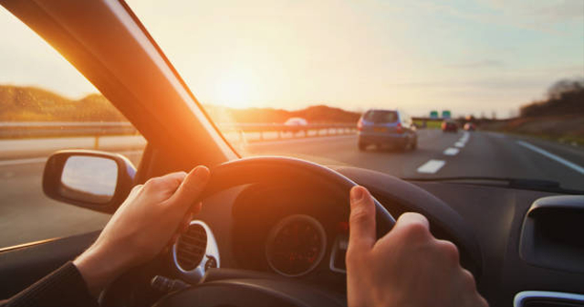Cara membuka spion elektrik/pixabay