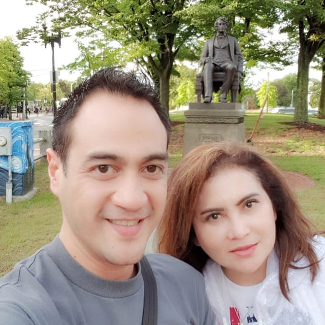 Ferry Irawan digugat cerai istri. Foto: Instagram/@angginovitaofficial