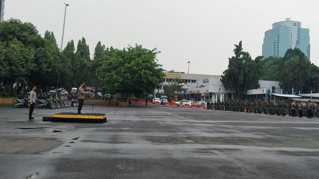 Apel Gelar Pasukan Kesiapan Antisipasi Malam Takbir Hari Raya Idul Adha di Mapolda Metro Jaya, Jakarta, Senin (19/7). Foto: Dok. Istimewa