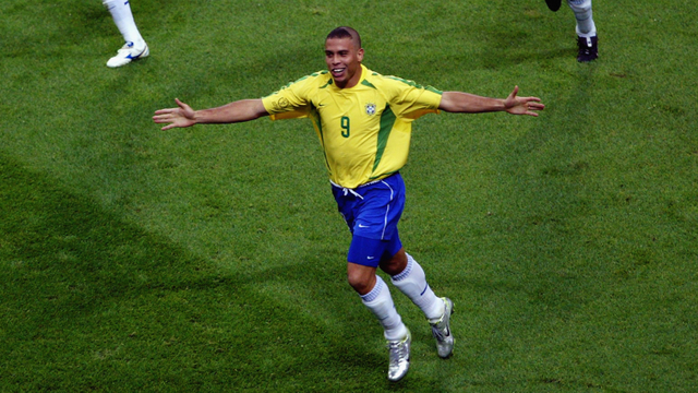 Ronaldo Nazario di Piala Dunia 2002. Foto: Getty Images