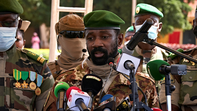 PLT Presiden Mali, Assimi Goita. Foto: AFP/Michelle Cattani