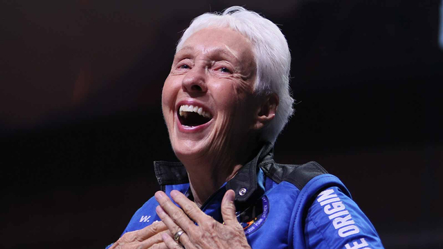 Wally Funk, nenek 82 tahun yang terbang ke luar angkasa. Foto: Getty Images