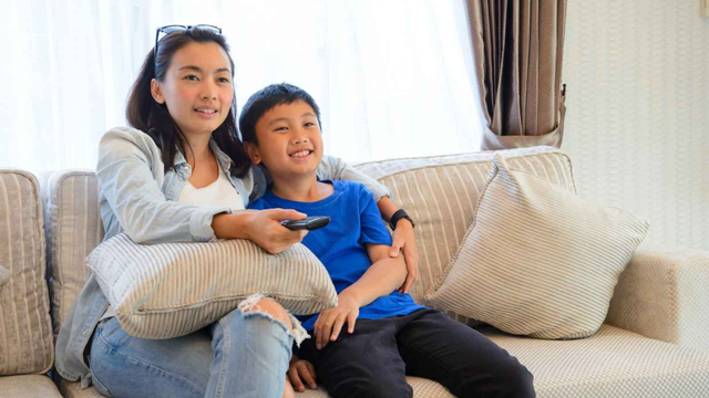Ilustrasi Ibu dan anak laki-laki. Foto: Shutter Stock