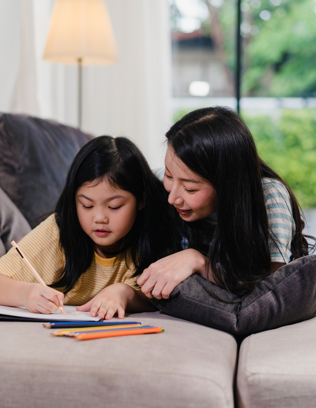 Tips agar Orang Tua Sabar Hadapi Anak yang Bosan Sekolah Online Foto: Freepik