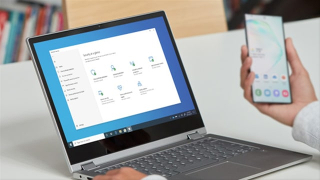 Ilustrasi update Windows 10. Foto: Microsoft