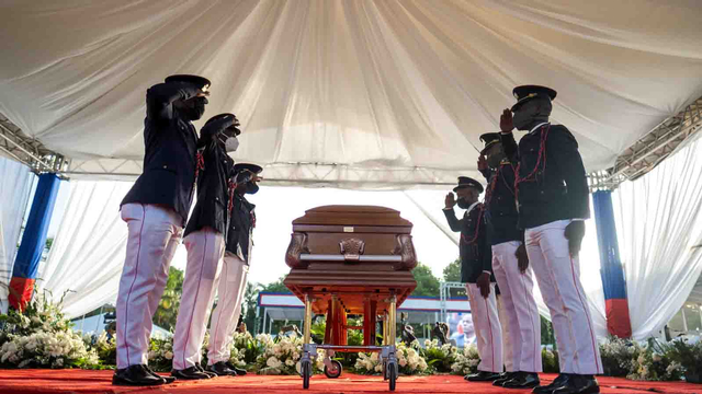 Upacara pemakaman Presiden Haiti, Jovenel Moise di Cap-Haitien, Haiti, 23 Juli 2021. Foto: Ricardo Arduengo/REUTERS