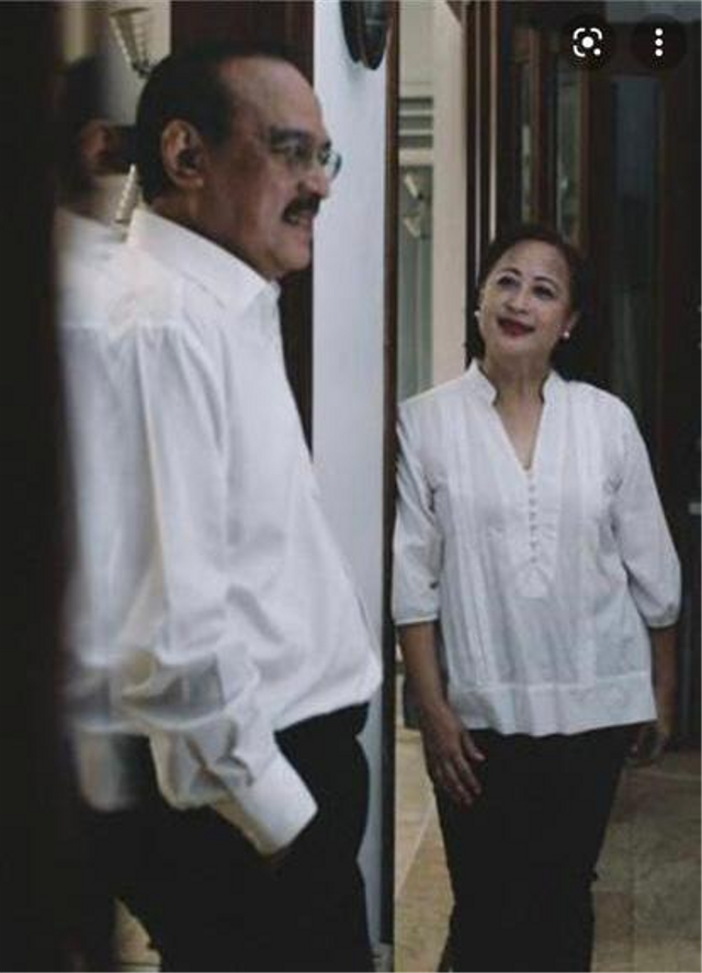 Erros Djarot Terpapar COVID-19 dari Kontak Uang Kertas