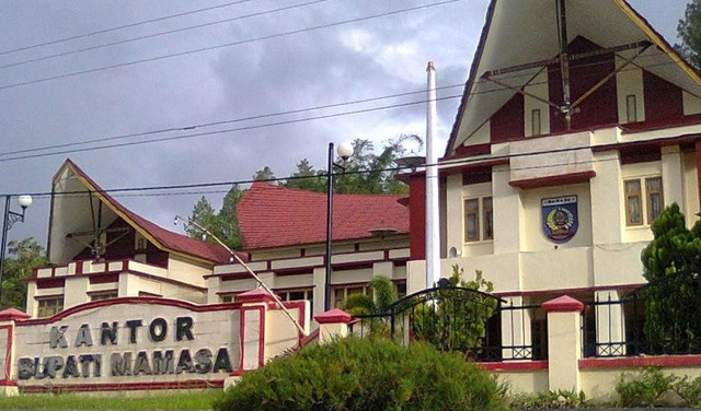 Kantor Bupati Mamasa. Foto: Dok. Istimewa