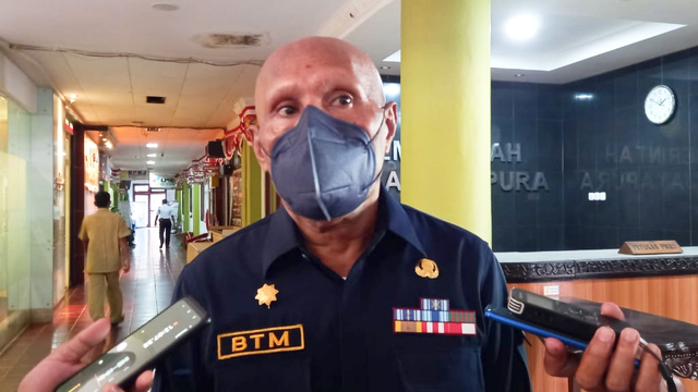 Wali Kota Jayapura, Benhur Tomi Mano. (BumiPapua.com/Katharina)