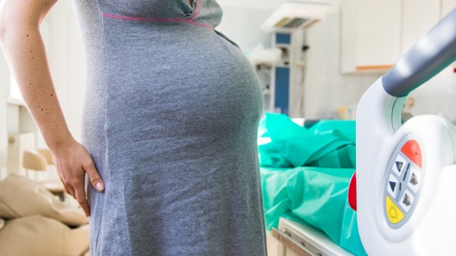 Posisi yang Bisa Dilakukan Ibu Hamil Agar Persalinan Lebih Nyaman. Foto: Shutter Stock