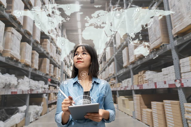 Mau jadi entrepreneur atau investor saham, kedua pekerjaan ini punya tantangan dan risiko masing-masing. Foto: Shutterstock.