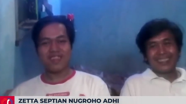 Zetta (kiri) dan ayahnya dok YouTube Sevima