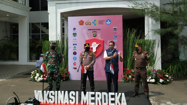Launching Gerakan Vaksinasi Merdeka di Polda Metro Jaya. Foto: Dok. Istimewa