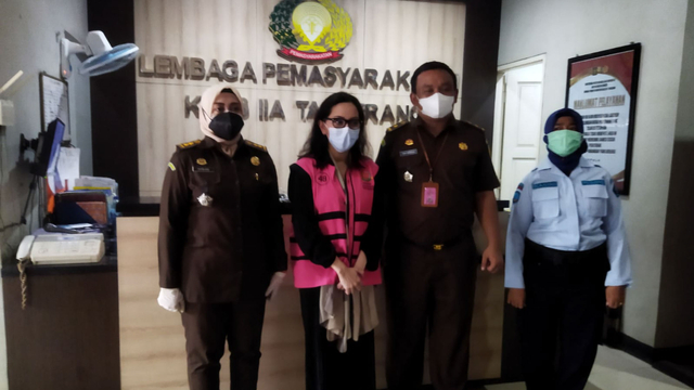 Kejari Jakarta Pusat Eksekusi Pinangki Sirna Malasari ke Lapas Wanita Tangerang. Foto: Dok. Kejari Jakpus
