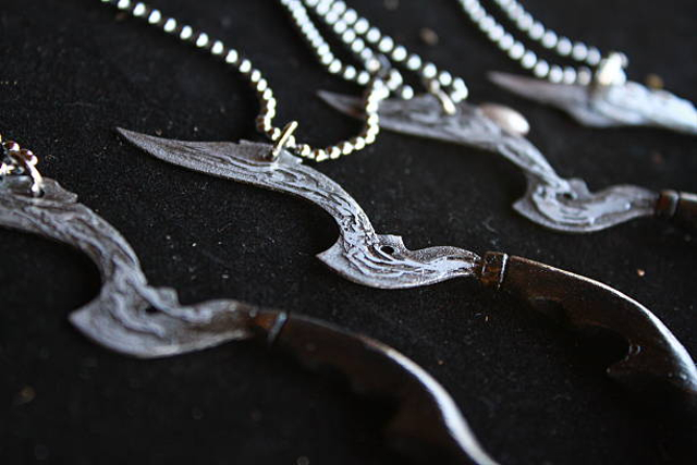 Ilustrasi kujang, senjata tradisional Jawa Barat. Foto: iStock