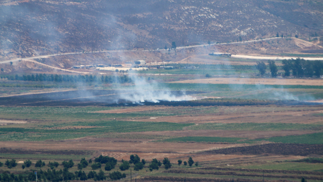 Ilustrasi serangan roket di dekat perbatasan dengan Israel, Lebanon. Foto: Karamallah Daher/REUTERS