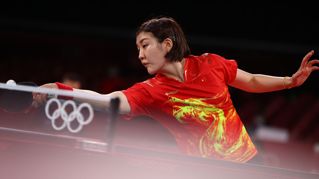 Atlet tenis meja China, Chen Meng saat bertanding di Olimpiade Tokyo 2020. Foto: Thomas Peter/REUTERS