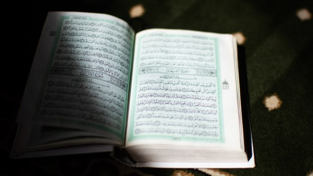 Ilustrasi kitab suci Al Quran. Foto: Unsplash