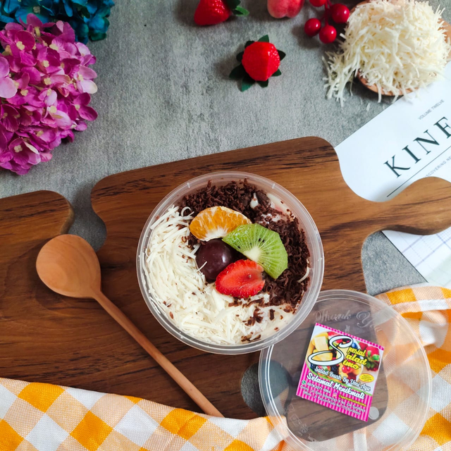 Spesial Salad Simo, Cara Enak Makan Buah Pakai Saus Green Tea Sampai Tiramisu