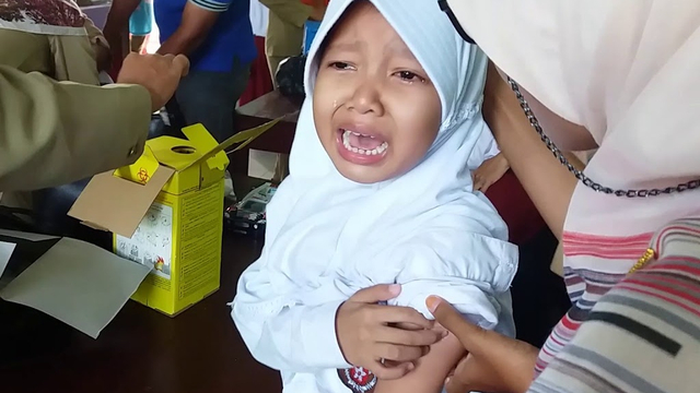 Ilustrasi imunisasi anak SD. Foto: Istimewa