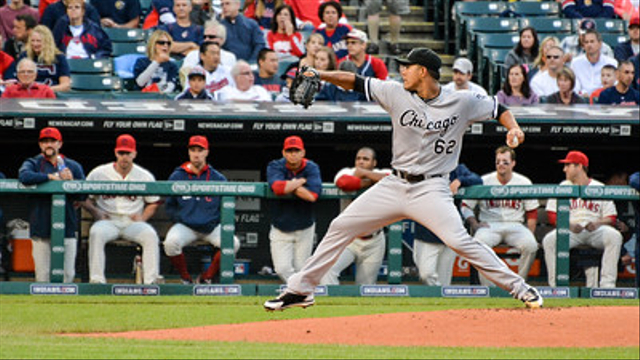 Meski ada memukul, melempar, dan menangkap, baseball dengan kasti ada perbedaan yang jelas. Foto: Flickr