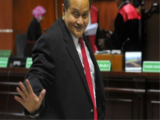 eks koruptor yang kembali ngantor.Emir Moeis. SUNBER: ANTARA FOTO/WAHYU PUTRO A