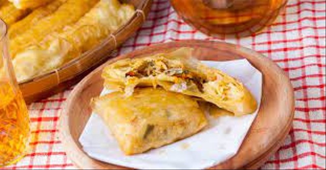 Resep Martabak telur yang nikmat. Foto: dok. https://www.pexels.com/