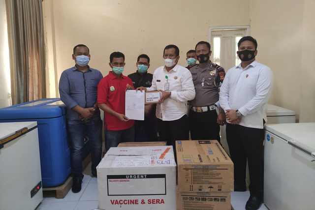 Pemerintah Kabupaten Nagan Raya menerima 1.829 dosis vaksin Moderna khusus bagi tenaga kesehatan (nakes), dan 3.000 vaksin Sinovac untuk umum. Foto: Dok. Dinkes Nagan Raya