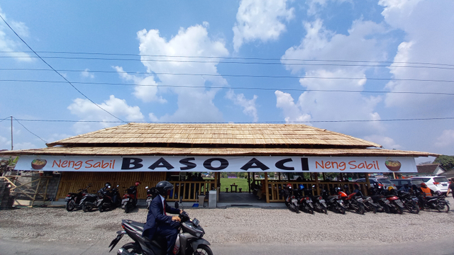 Resto Baksi Aci Neng Sabil yang berada di kawasan Gembongan, Sukoharjo