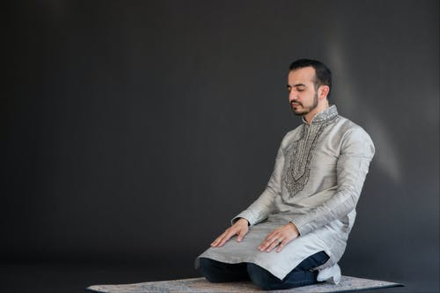 Ilustrasi Pengertian Sholat Hajat yang Perlu Diketahui Umat Muslim. Sumber: pexels.com