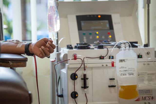 SDonor Darah dan Plasma Konvalesen.  Foto: Aditya Pradana Putra/ANTARA FOTO