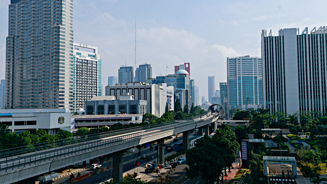 Ilustrasi pertumbuhan ekonomi Indonesia. Foto: Ajeng Dinar Ulfiana/REUTERS