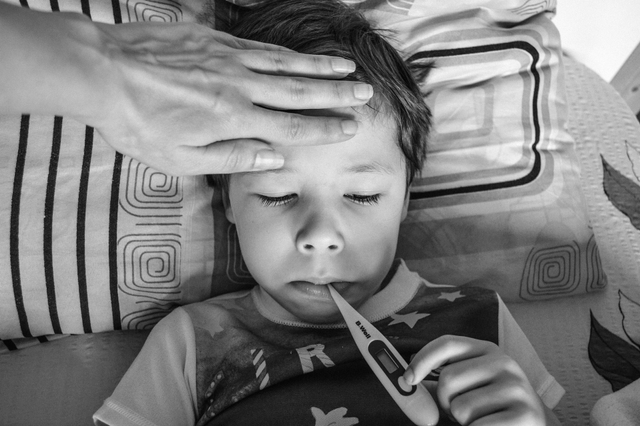 Ilustrasi obat penurun panas untuk anak (Sumber: Pixabay)
