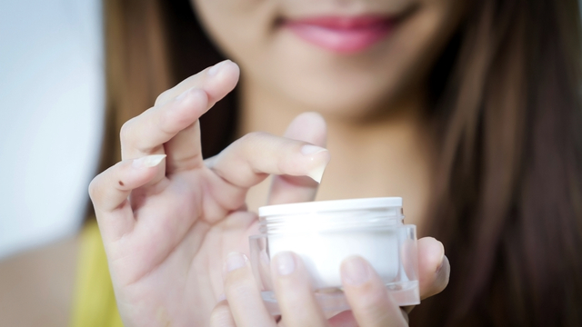 Shopee 11.11 Big Sale menciptakan tren belanja baru di kalangan masyarakat. Foto: Shutterstock