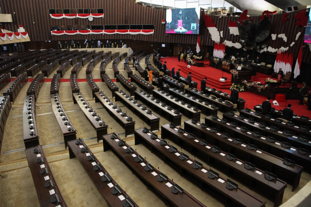 Suasana Sidang Tahunan MPR 2021 yang dihadiri Presiden Joko Widodo dan Wapres Ma'ruf Amin di Gedung Nusantara, Kompleks Parlemen, Senayan, Jakarta, Senin (16/8/2021). Foto: ANTARA FOTO/Sopian/Pool/