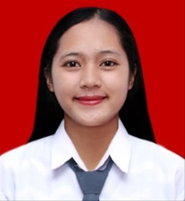 Kristina (16), siswi SMA Negeri 1 Mamasa. Foto: Dok. Istimewa