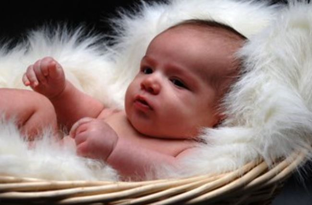 Ilustrasi nama anak laki-laki pembawa berkah dan rezeki (Sumber: Freepik)