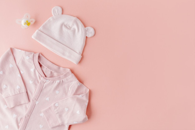 Ilustrasi Baju Bayi Lokal Brand. Foto: Freepik