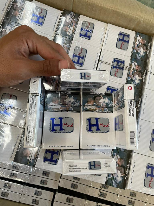 Barang bukti rokok ilegal yang diamankan Beaa Cukai Batam. Foto: Istimewa