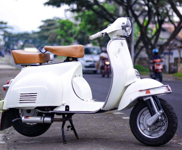 Modifikasi Honda BeAT berwujud Vespa Super klasik. Foto: dok. Wafarel98