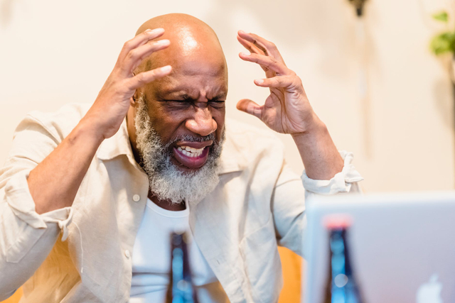 Ilustrasi debat di media sosial dan internet. Foto: Pexels/Nicola Barts