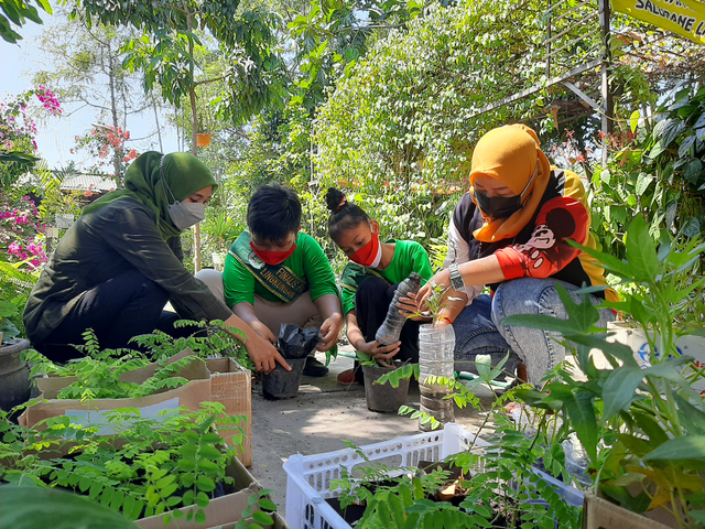 Foto-foto: Amanah Nur Asiah/Basra