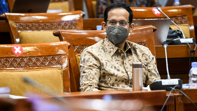 Menteri Pendidikan, Kebudayaan, Riset dan Teknologi Nadiem Makarim mengikuti rapat kerja dengan Komisi X DPR di Kompleks Parlemen, Senayan, Jakarta, Senin (23/8/2021). Foto: Galih Pradipta/ANTARA FOTO