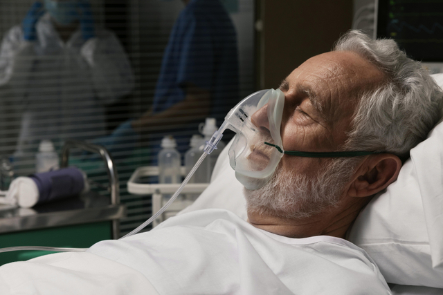 Ilustrasi  doa sembuh dari Covid-19. Foto: Freepik. 